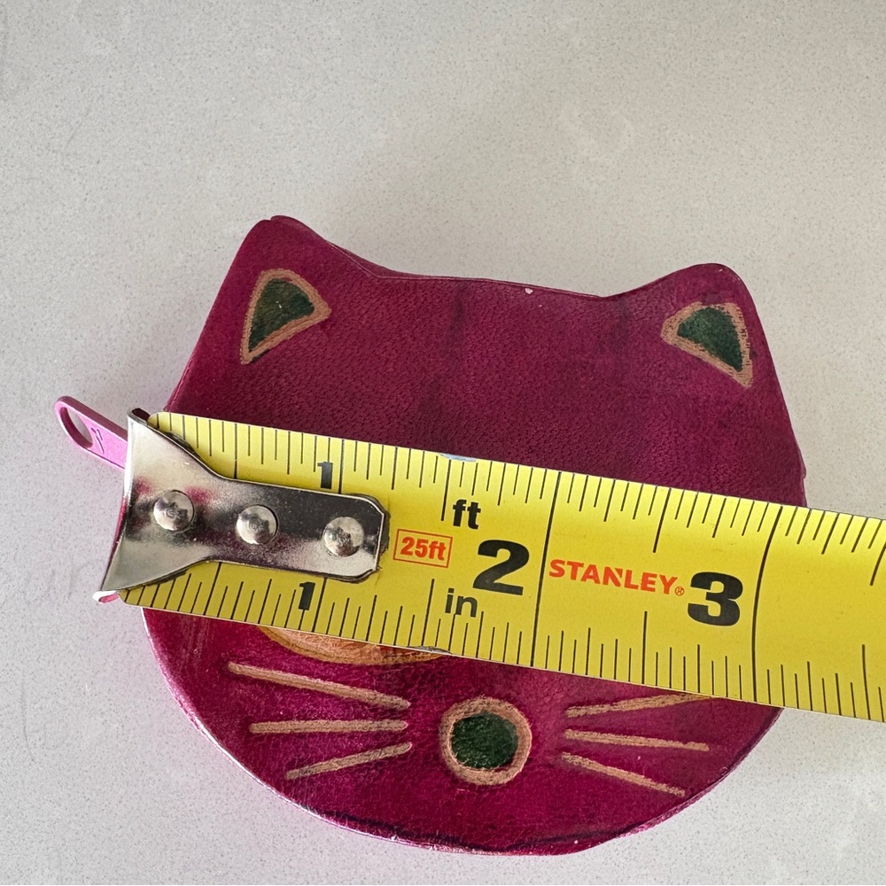 Pink Cat-Shaped Wallet - Picture 4 of 7
